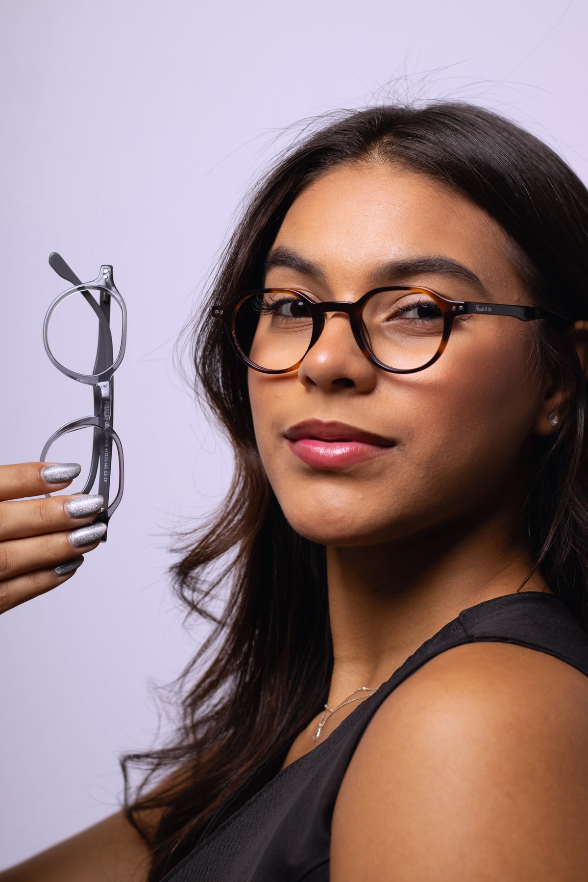 Armação de Óculos de Grau Masculina Redonda em Acetato Haus & Co LH1079